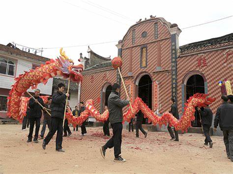 自贡南狮演出 ​舞狮的七个注意事项