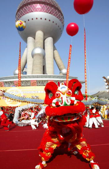 成都南狮演出  ​舞狮的古代象征