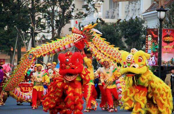 四川开业庆典舞狮团队 ​醒狮的颜色和代表意义
